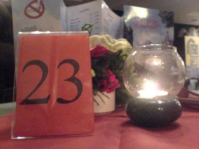 Tisch 23